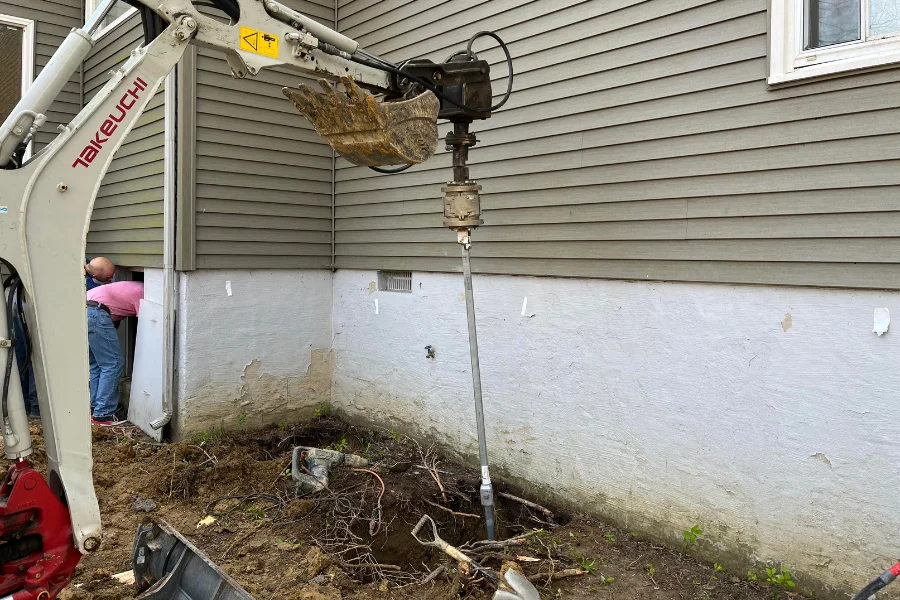 Helical Pier Installation in Umatilla, FL (2)